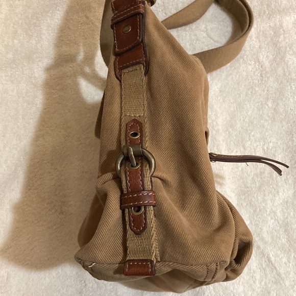 Fossil Handbag/ Crossbody/ Shoulder. - Picture 6 of 9